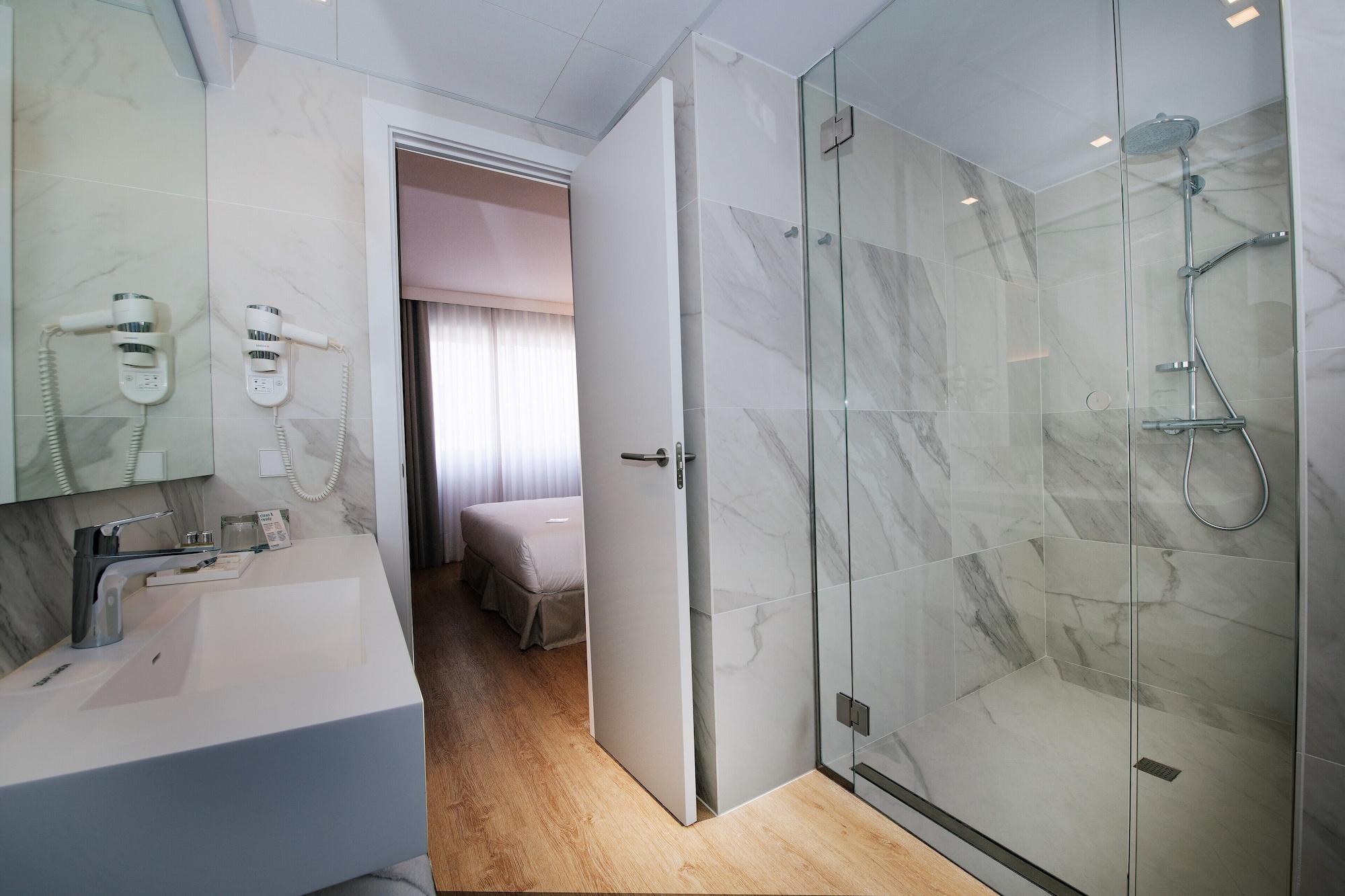 Occidental Vigo Hotel Екстериор снимка