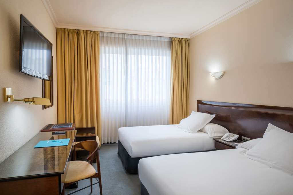 Occidental Vigo Hotel Екстериор снимка