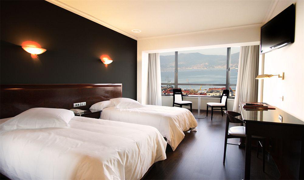 Occidental Vigo Hotel Стая снимка
